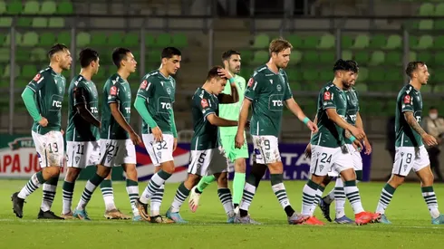 Wanderers no levanta cabeza y el presidente Caturro lamentó los malos refuerzos extranjeros que trajeron.