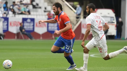 Ben Brereton con el balón frente a Túnez