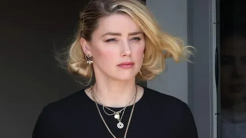 Amber Heard en una de sus visitas a tribunales.