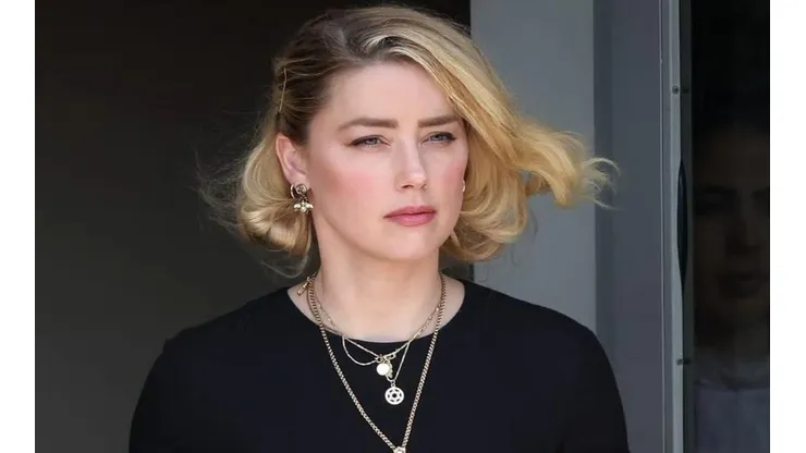 Amber Heard en una de sus visitas a tribunales.