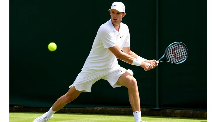Nico Jarry confirmó que no jugará Wimbledon por su lesión a la cadera.