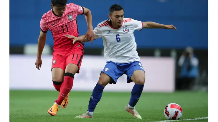 Nayel Mehssatou debutó con la adulta de Chile en la gira por Asia