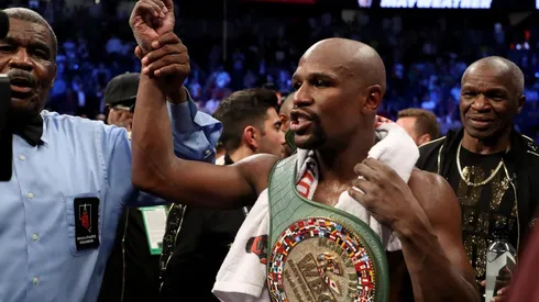 Floyd Mayweather Jr se retiró del boxeo con registro invicto de 50-0.