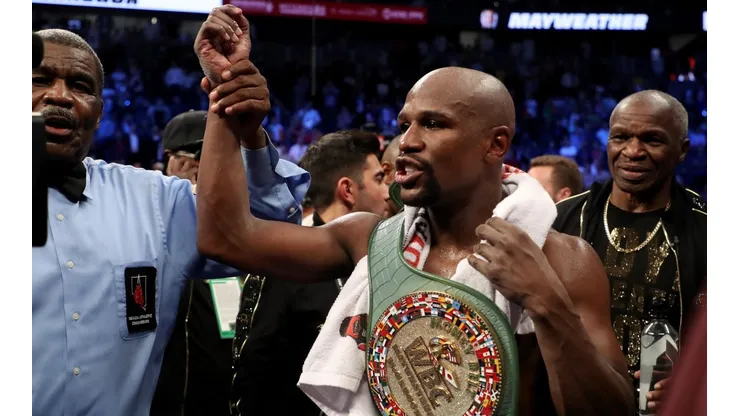 Floyd Mayweather Jr se retiró del boxeo con registro invicto de 50-0.