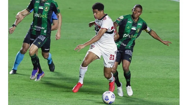 Sao Paulo está a 6 puntos del líder Corinthians.