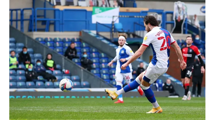 Son varios los clubes que buscan a Brereton y la prensa inglesa destaca al Bournemouth