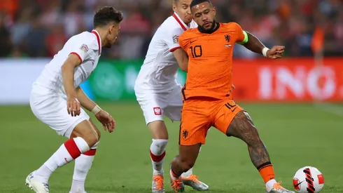 Memphis Depay tuvo el gol del triunfo con un penal casi al final del partido.