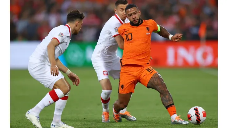 Memphis Depay tuvo el gol del triunfo con un penal casi al final del partido.