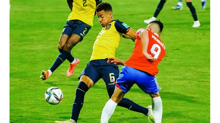 Pablo Milad avisa que Chile va perdiendo 1-0 contra Ecuador, pero queda el segundo tiempo y la Roja apelará ante FIFA e irá al TAS.