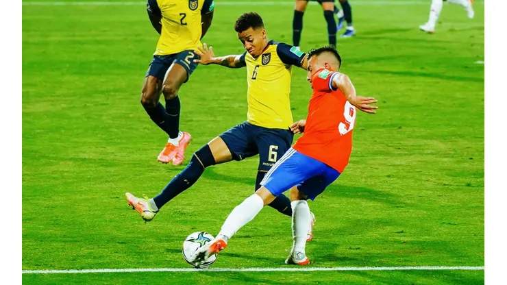 Byron Castillo piensa contraatacar a la Federación de Fútbol de Chile