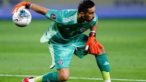 Claudio Bravo se encuentra en Chile tras una exitosa temporada en Europa.