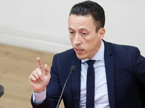 ¿Quién es Eduardo Carlezzo, el abogado que puede clasificar a Chile a Qatar?