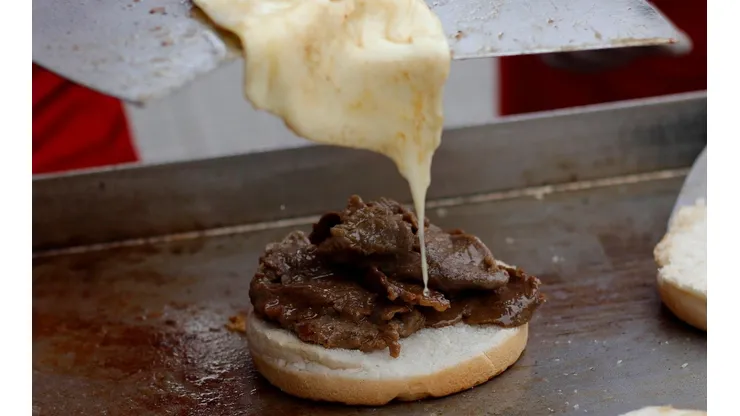 ¿Cómo se prepara el sándwich Barros Luco?