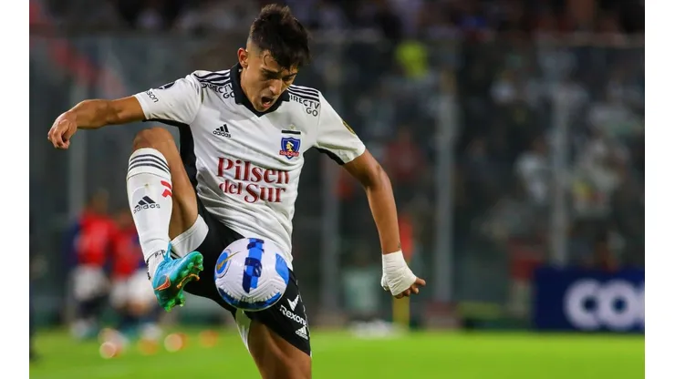 Pablo Solari ya se habría despedido de sus compañeros en la intertemporada de Colo Colo en Argentina
