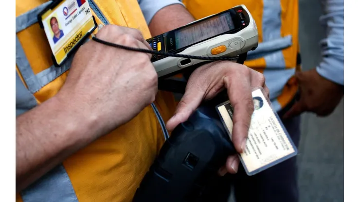 ¿Hasta cuándo se extendió la vigencia de la licencia de conducir vencida?