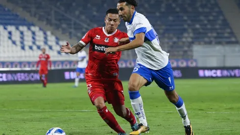Cristián Cuevas ha sido el único refuerzo con protagonismo en la UC
