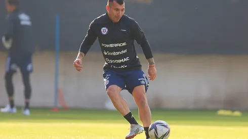 Gary Medel se adelantó varios metros en la cancha en el primer ensayo formal de la selección chilena bajo el mando de Eduardo Berizzo