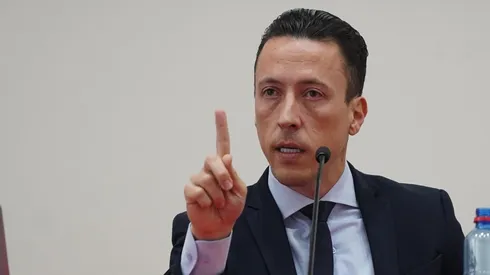 Byron Castillo jugando contra Chile en San Carlos de Apoquindo