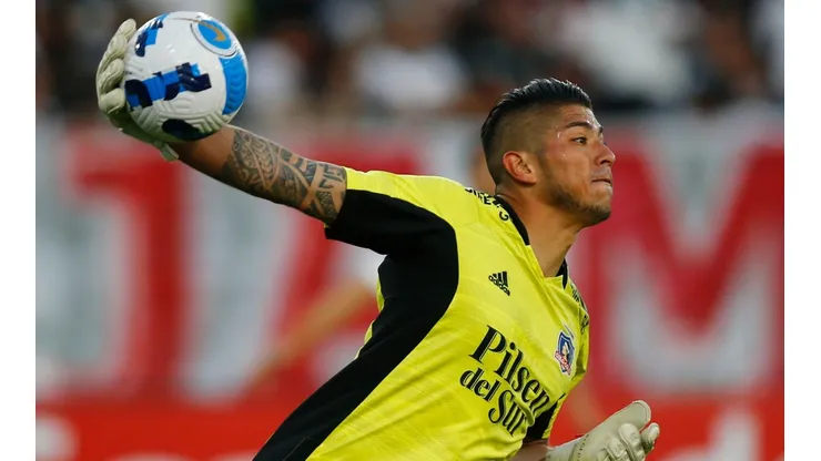 Brayan Cortés va viento en popa con su recuperación y se integrará a los trabajos de Colo Colo en Argentina.
