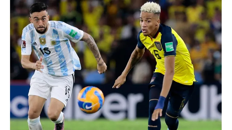 Castillo jugó contra Chile en los dos partidos de las eliminatorias