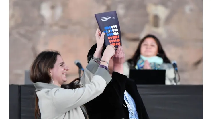 ¿Dónde puedo descargar el borrador de la Nueva Constitución?