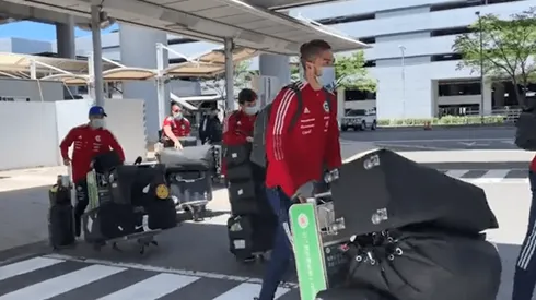La Roja llegó a Japón durante la noche chilena