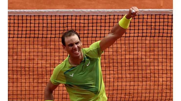 Rafa Nadal celebrando su 14° título en Roland Garros