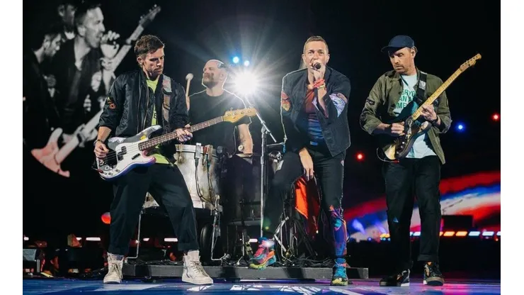 Coldplay durante una de sus actuaciones del Music of the Spheres Tour.