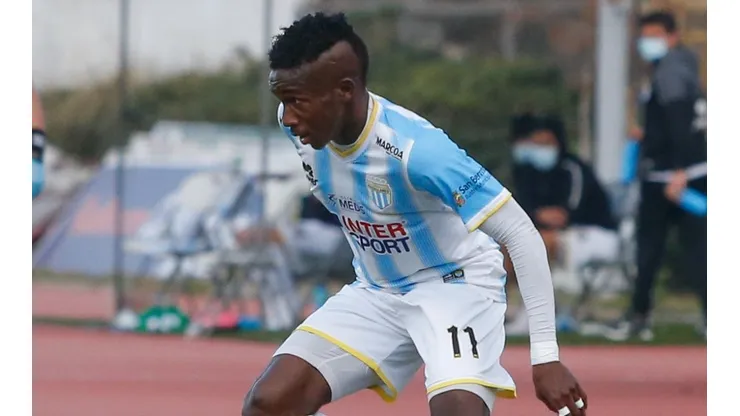 Yorman Zapata, el apuntado por Colo Colo si se va Pablo Solari.