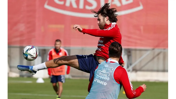 Ben Brereton será titular en el debut de Eduardo Berizzo ante Corea del Sur