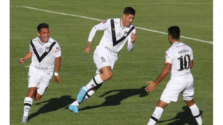 El Chago empató en los minutos finales