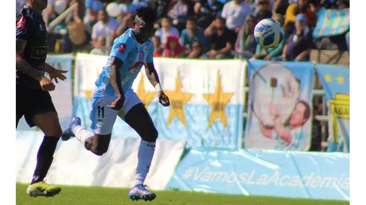 El representante de Zapata asegura que el jugador de Magallanes es la primera opción si parte Solari