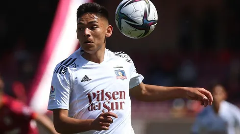 Joan Cruz puede partir de Colo Colo para jugar por Curicó Unido