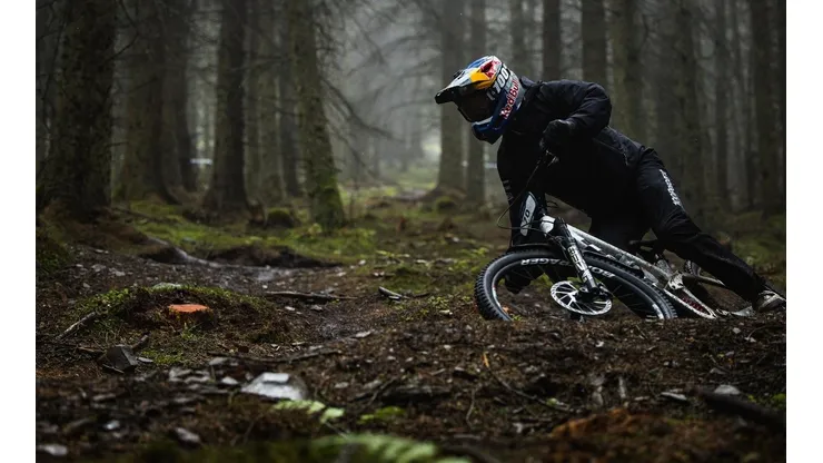 Pedro Burns con la mente puesta en su próximo objetivo: Conquistar el Enduro World Series en su temporada 2022.
