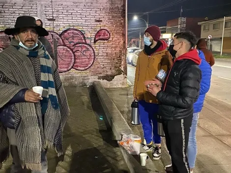 Deportes Linares da una mano a personas en situación de calle