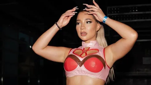 Princesa Alba viene llegando del extranjero y decidió lanzarse con un nuvo gran paso para su carrera.