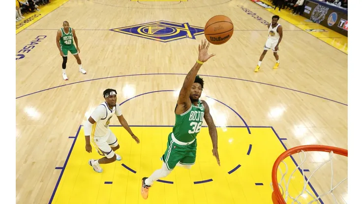 Los Celtics sorprendieron y con cuatro cuarto memorable se quedaron con el triunfo en la primera final de la NBA.