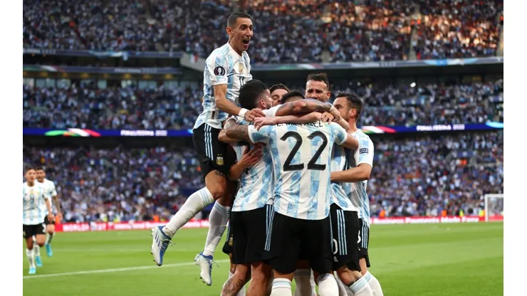 Argentina celebra unos de los goles ante Italia
