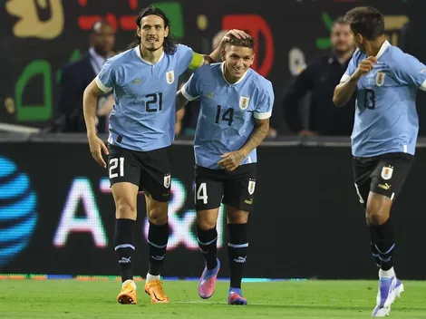 Uruguay se exhibe con goleada a México y doblete de Cavani