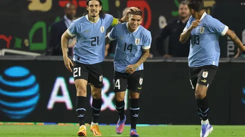 Edinson Cavani demostró su nivel con dos goles.