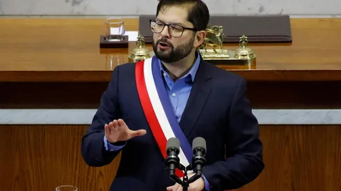 Boric anuncia aumento del 40% en cupos de ingreso a Carabineros para el 2023