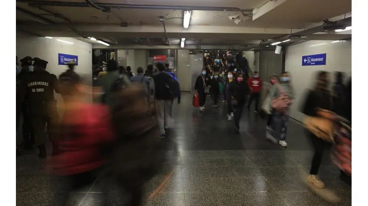 Metro Estación Central sin vendedores ambulantes