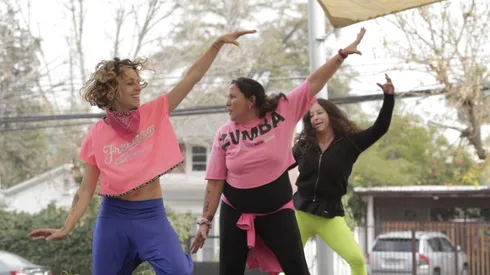 Francisca Evans en una clase de zumba
