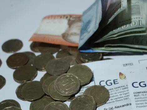 Ministerio de Energía descartó alzas bruscas en el precio de la luz