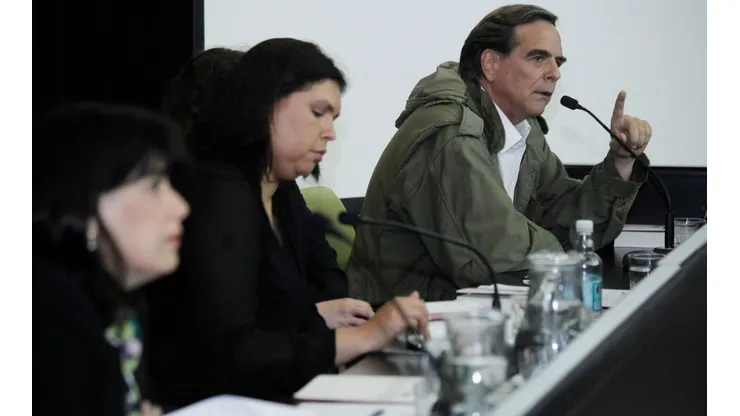 El sacerdote Felipe Berríos se autodenunció ante la Fiscalía.