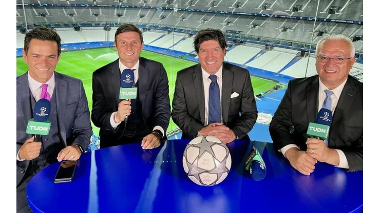 Bam Bam está en el mismo estadio transmitiendo la final de la Champions League