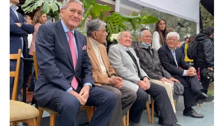 Días emotivos viven los siete seleccionados con vida del Mundial de 1962.