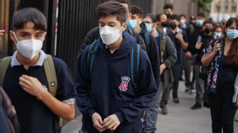 ¿Quiénes reciben el Bono Logro Escolar y cuál es la fecha de pago?