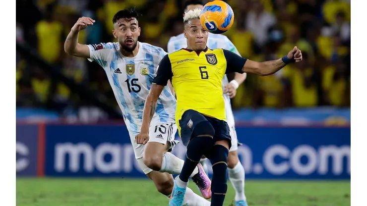 Byron Castillo mantiene en vilo a Ecuador por una posible desclasificación.