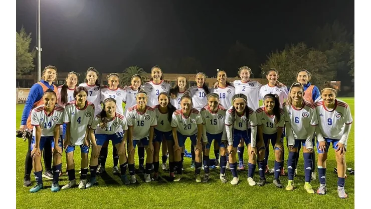 La Roja Fem Sub 20 vuelve a entrenar con los Odesur en mente
